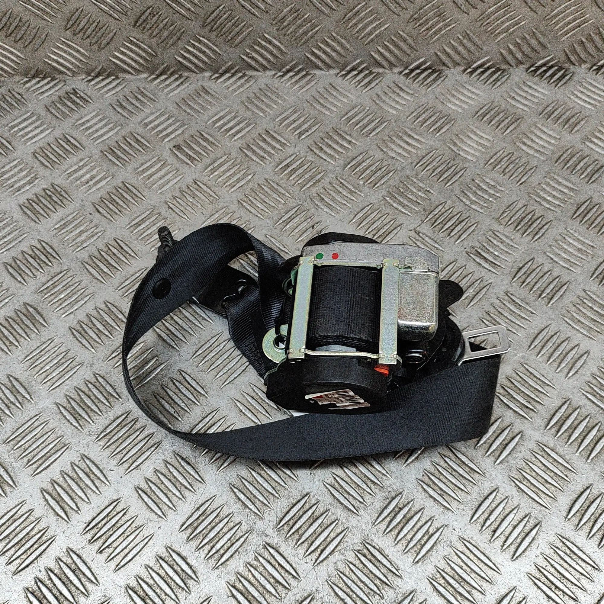 Land Rover Range Rover Evoque Front Left Seatbelt Front Left Seatbelt — LAND ROVER RANGE ROVER EV...