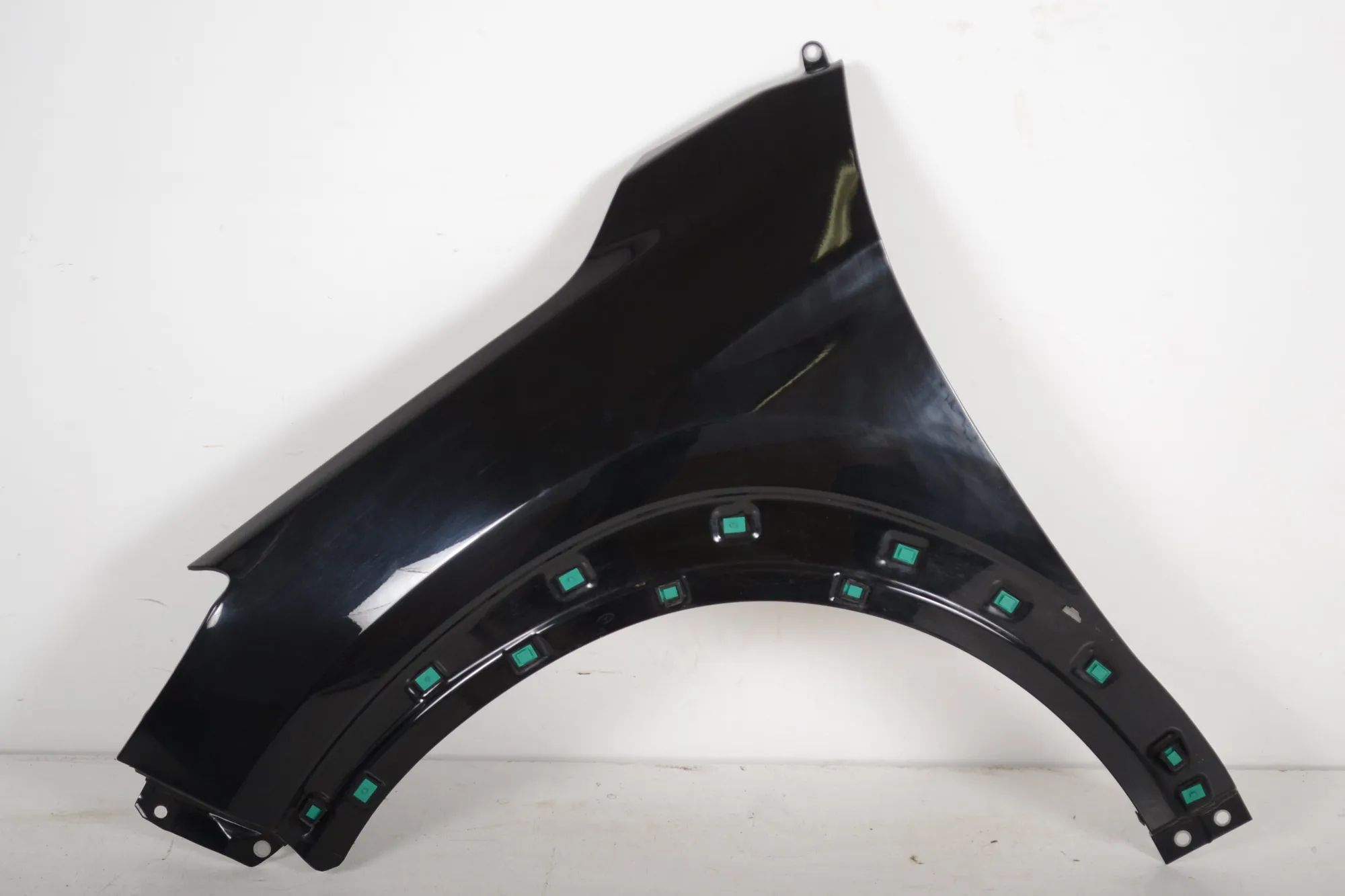 Hyundai Tucson Front Left Fender Front Left Fender — HYUNDAI TUCSON (TL, TLE) (2...