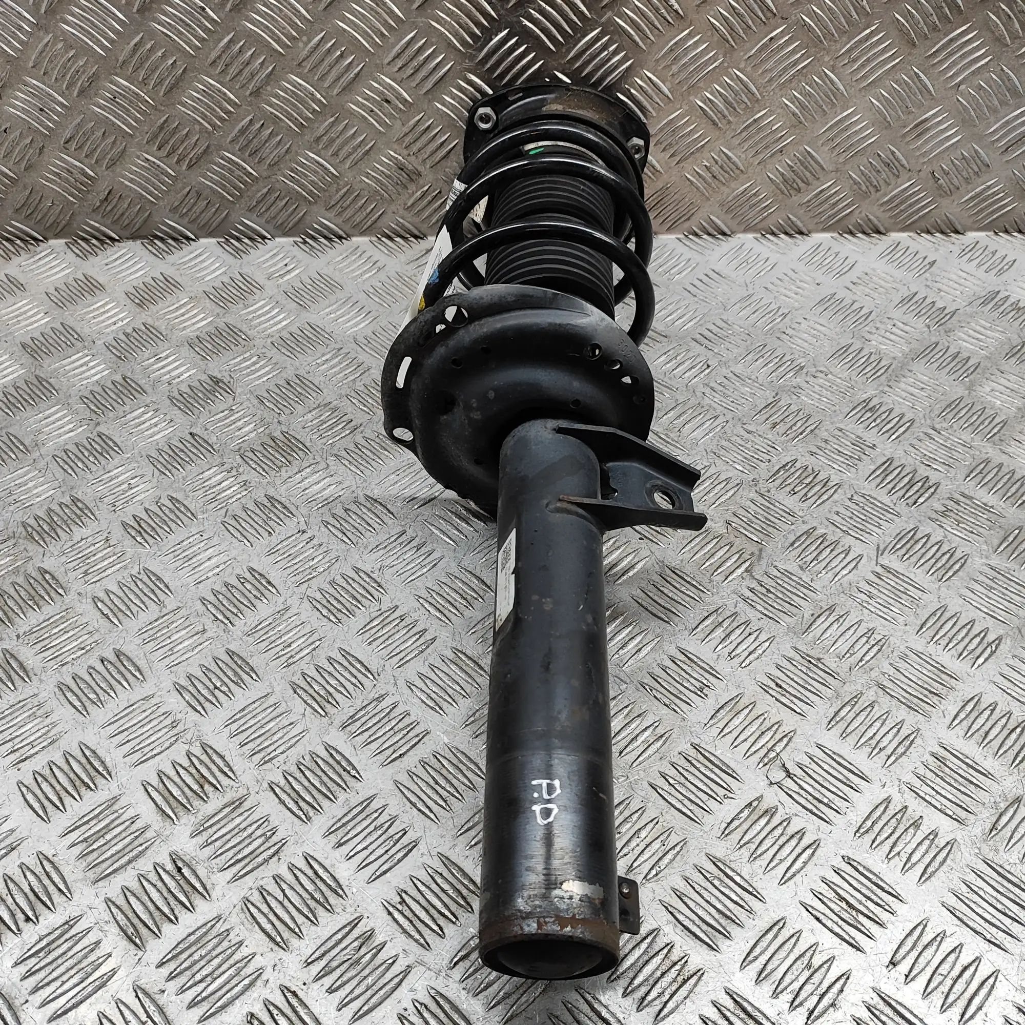 Volkswagen T-Roc Shock absorber — front right Shock absorber — front right — VW T-ROC (A11) (...