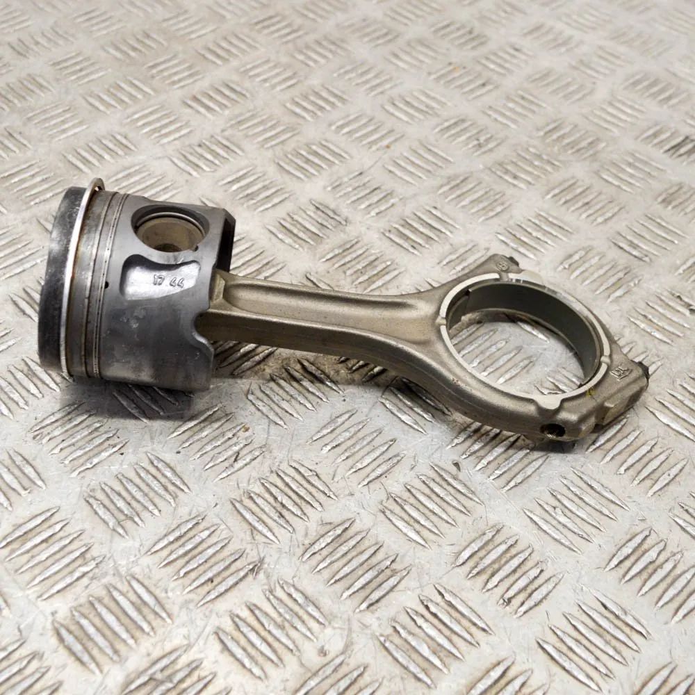Dodge Ram Piston Piston — DODGE RAM (1500 Pick-up DJ, DS) (2008-...