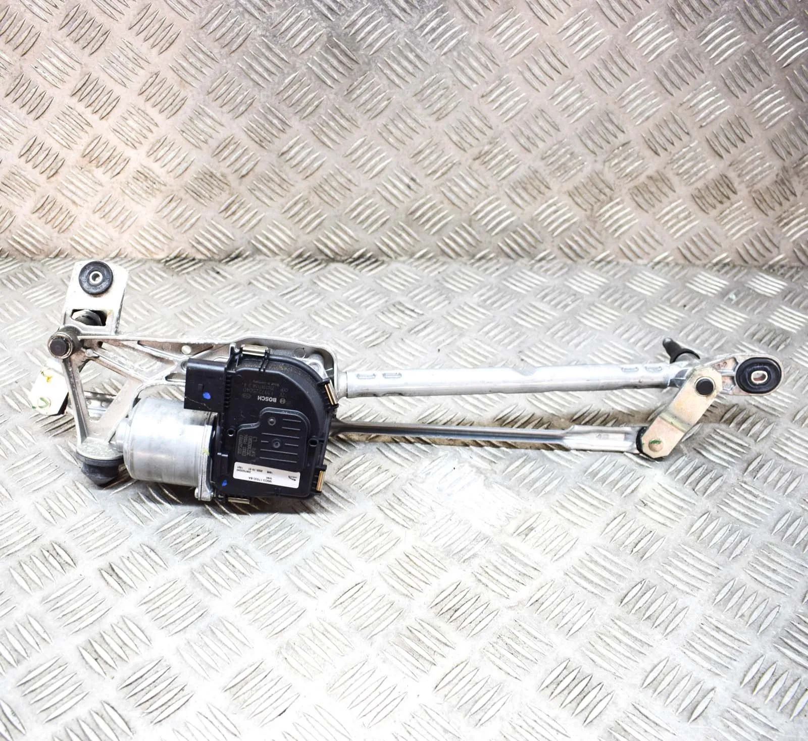 Jaguar I-Pace Front Windshield Wiper Mechanism Front Windshield Wiper Mechanism — JAGUAR I-PAC...