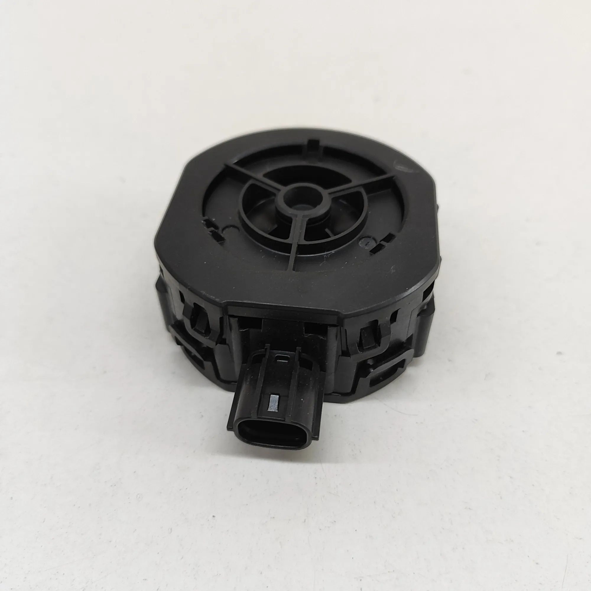 Toyota Sienna Alarm siren Alarm siren — TOYOTA SIENNA (_L4_) (2020-...) —...