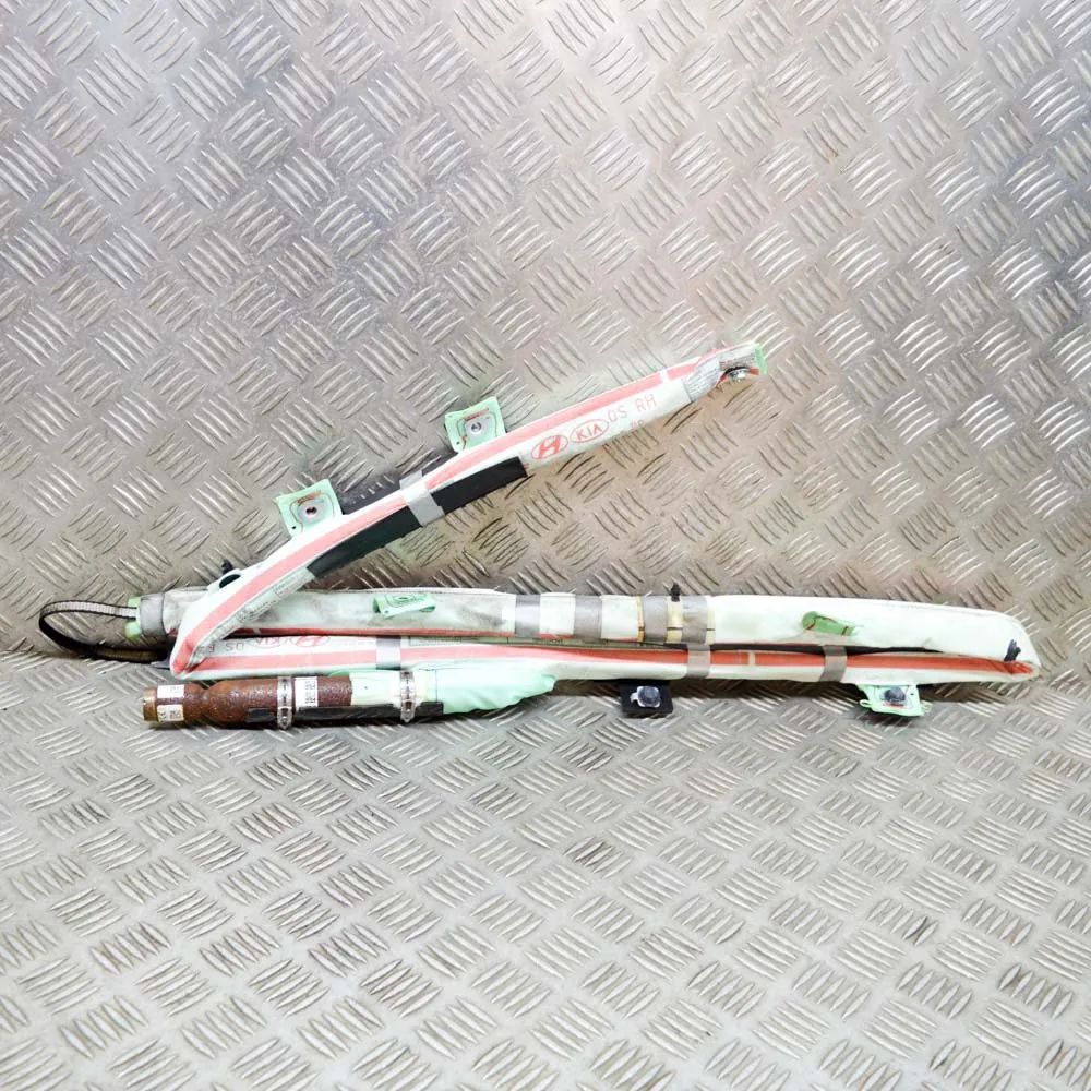 Hyundai Kona Right Side Roof Safety Curtain SRS Right Side Roof Safety Curtain SRS — HYUNDAI KO...