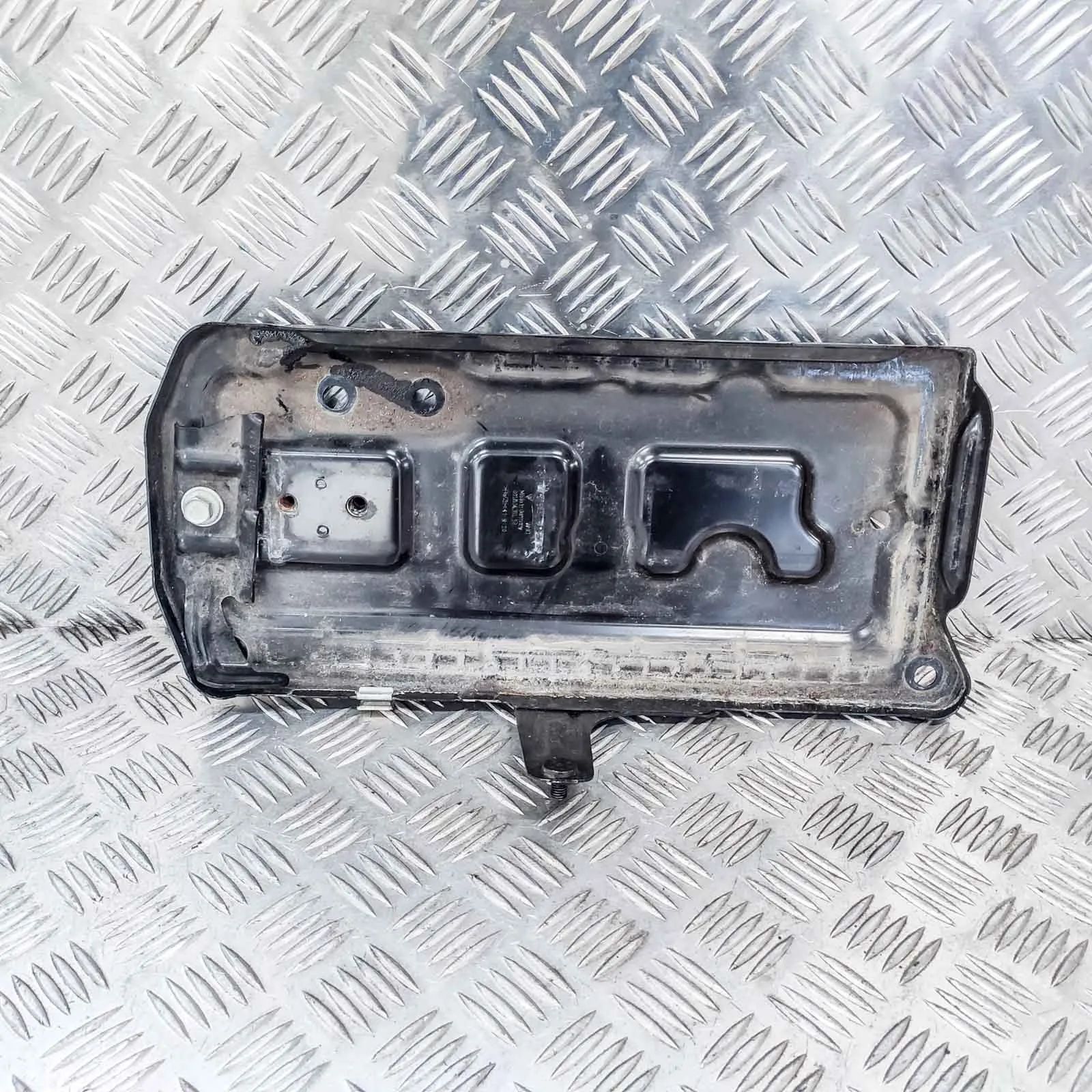 Porsche 911 (991) Battery tray Battery tray — PORSCHE 911 (991) (2011-2020) — ...
