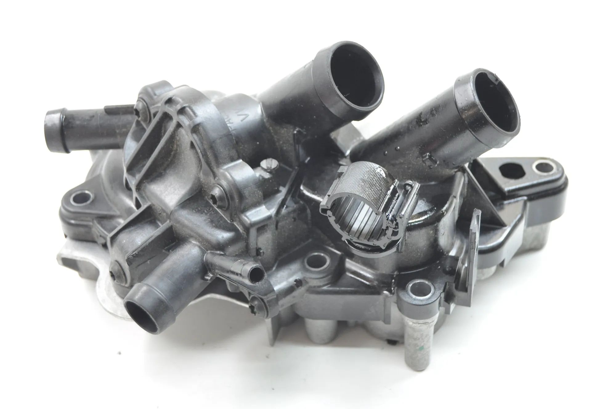 Audi A1 (8X) veepump Water pump — AUDI A1 (8X1, 8XK) (2010-2018) — 0...