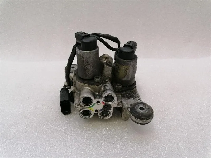 Porsche 911 (991) Valve Valve — PORSCHE 911 (991) (2011-2020) — 9913590...