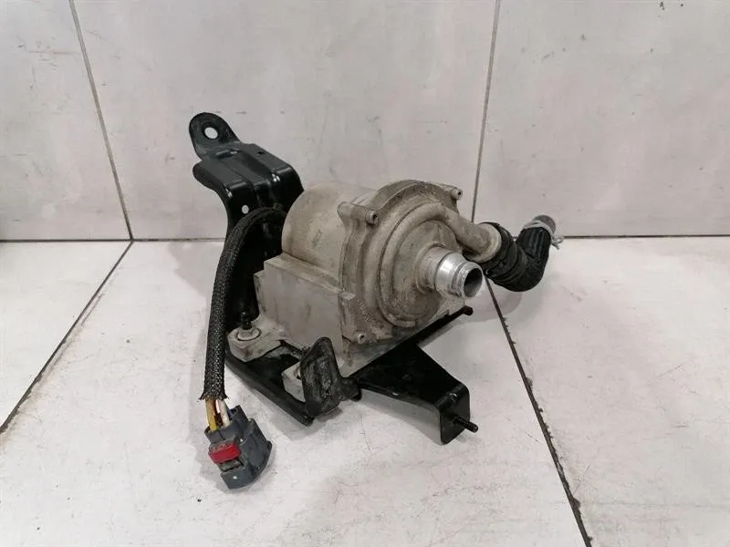 Dodge Ram Additional cooling pump Additional cooling pump — DODGE RAM 1500 TRX (D...