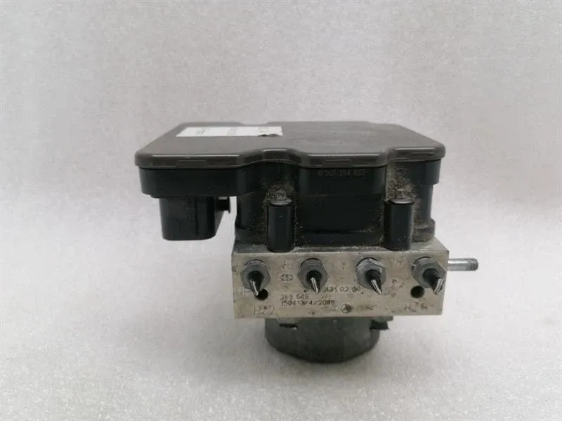 Mercedes-Benz GLA (X156) A.B.S Pump A.B.S Pump — MERCEDES-BENZ GLA I (X156) (2013-2...