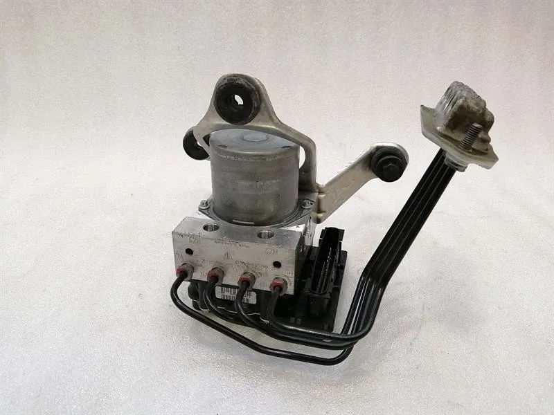 Porsche 911 (997) A.B.S Pump A.B.S Pump — PORSCHE 911 (997) (2004-2013) — 99...