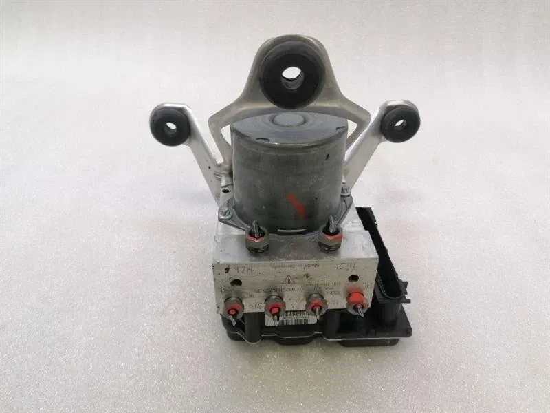 Porsche 911 (997) A.B.S Pump A.B.S Pump — PORSCHE 911 (997) (2004-2013) — 99...