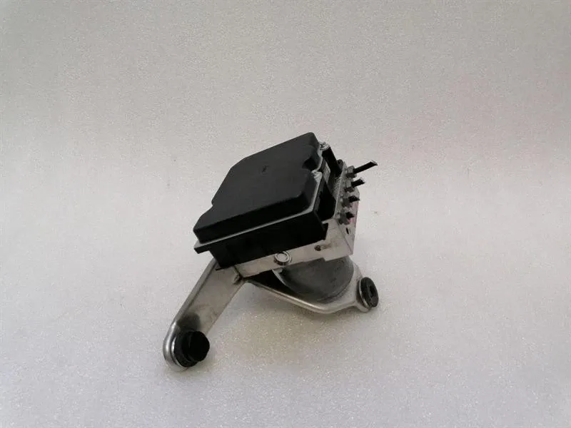 Porsche 911 (997) A.B.S Pump A.B.S Pump — PORSCHE 911 (997) (2004-2013) — 99...