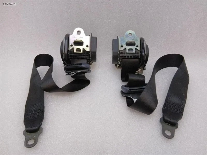 Porsche 911 (997) Front seatbelt Front seatbelt — PORSCHE 911 (997) (2004-2013) ...