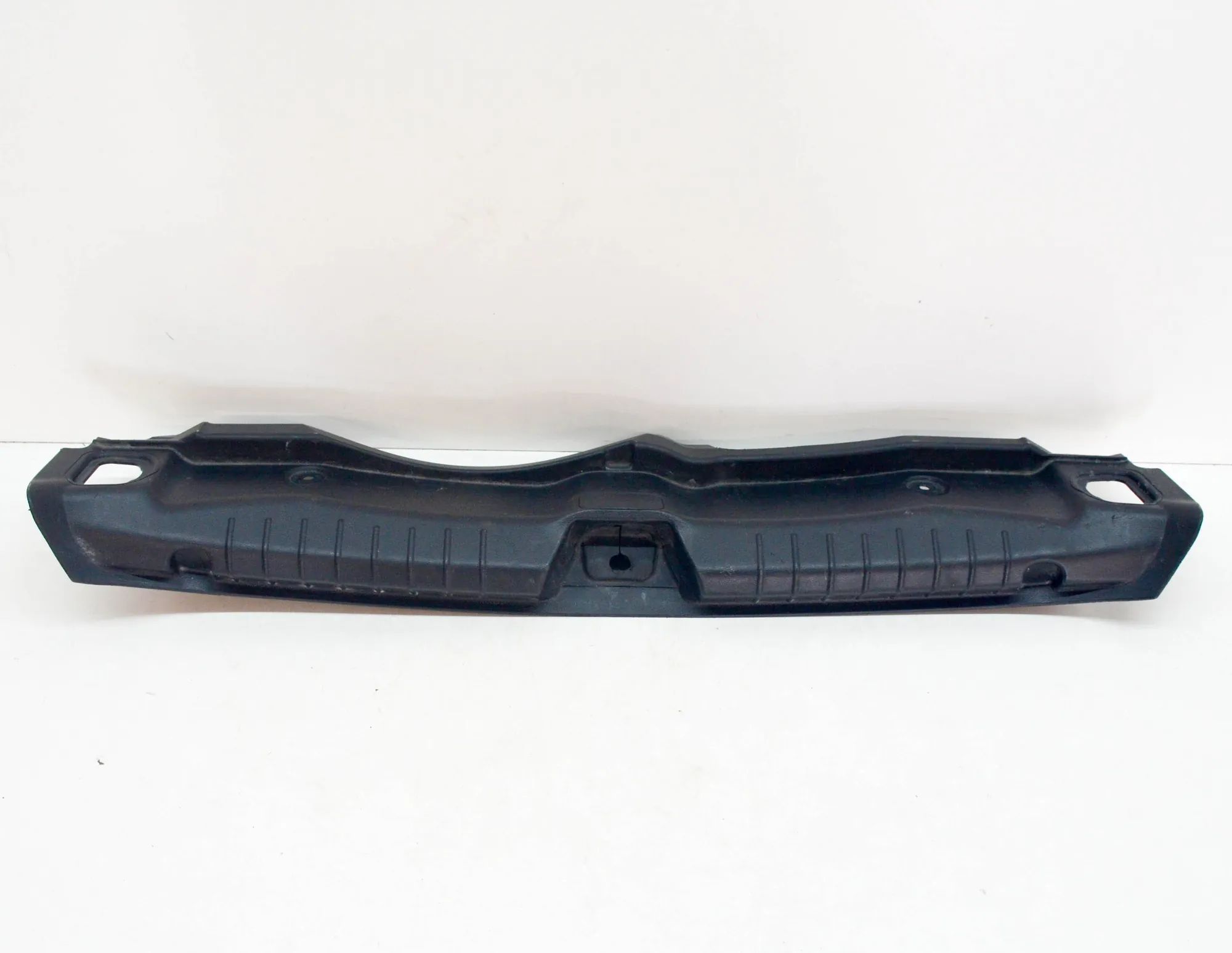 Maserati Ghibli Trunk Boot Lock Trim Trunk Boot Lock Trim — MASERATI GHIBLI (M157) (...