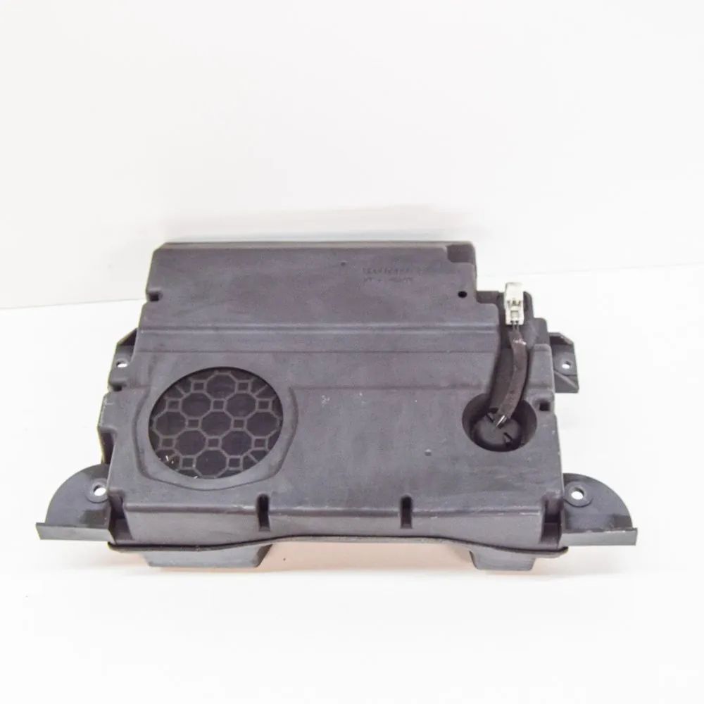 Honda CR-V Subwoofer Subwoofer — HONDA CR-V (IV RM_) (2012-...) — 81...