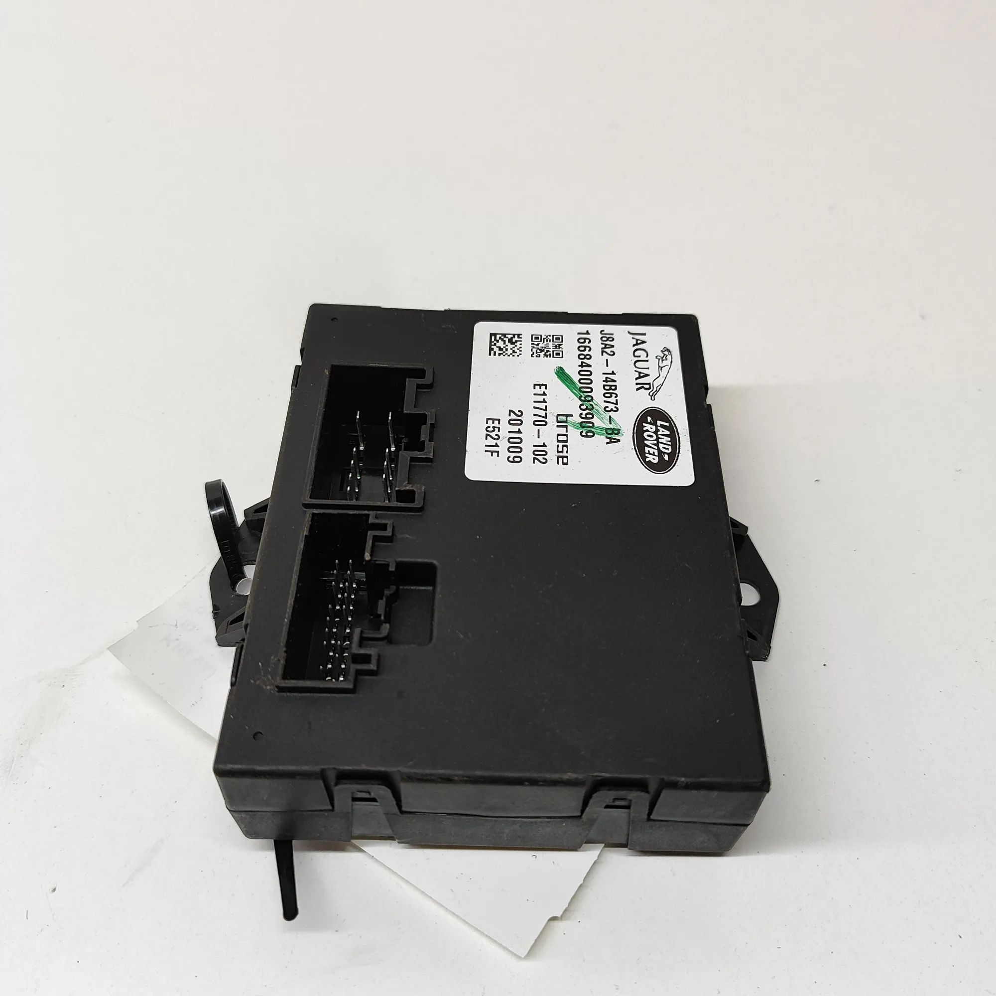 Land Rover Range Rover Velar Tailgate Bootlid Control Unit Tailgate Bootlid Control Unit — LAND ROVER RANG...