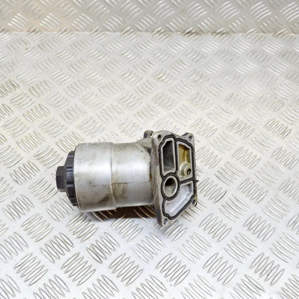 Maserati Quattroporte Oil Filter Housing Oil filter housing — MASERATI QUATTROPORTE (VI)...