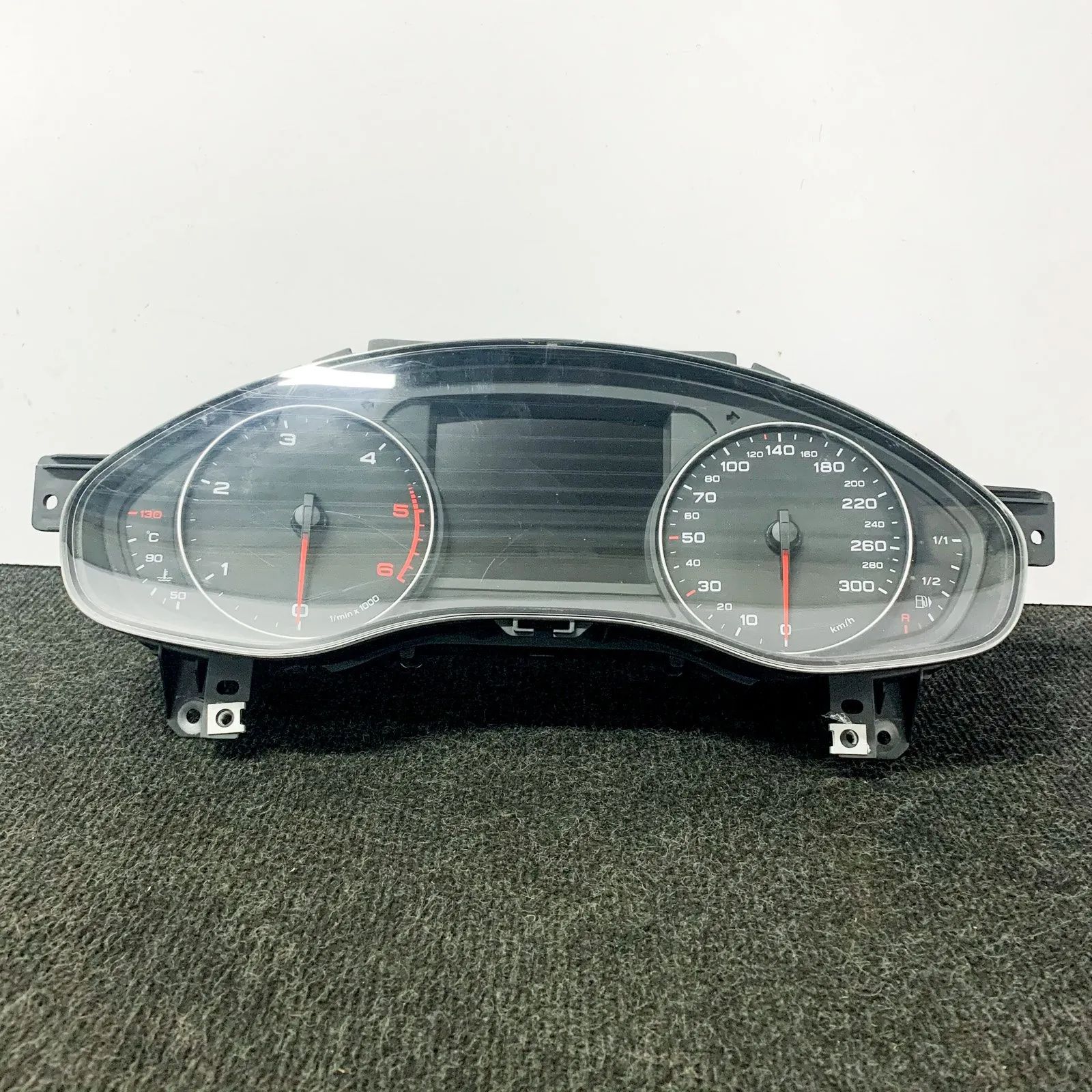 Audi A7 (4G) Instrument Cluster Speedometer Instrument Cluster Speedometer — AUDI A7 (Sport...