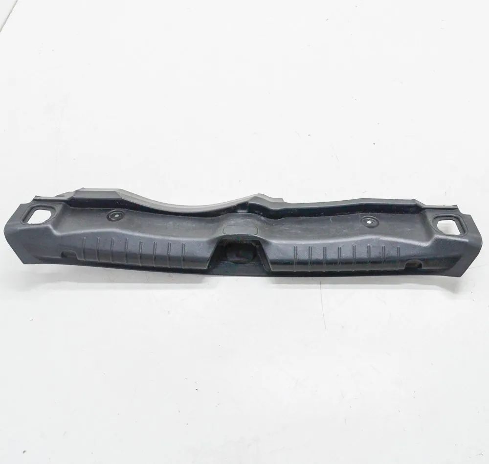 Maserati Ghibli Trunk Boot Lock Trim Trunk Boot Lock Trim — MASERATI GHIBLI (M157) (...