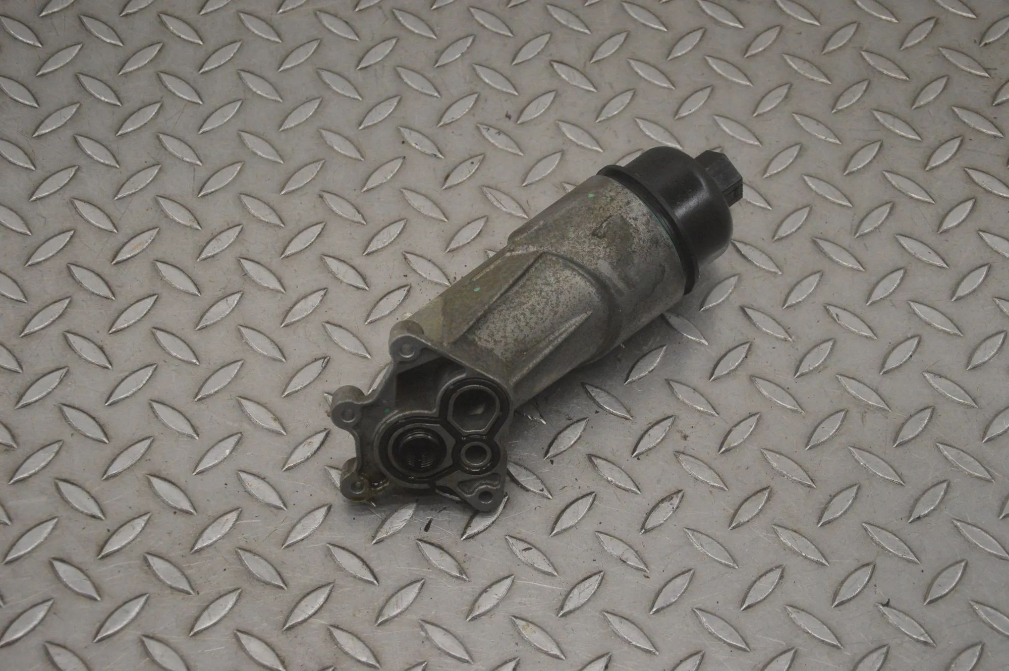 Maserati Ghibli Oil Filter Housing Oil filter housing — MASERATI GHIBLI (M157) (20...