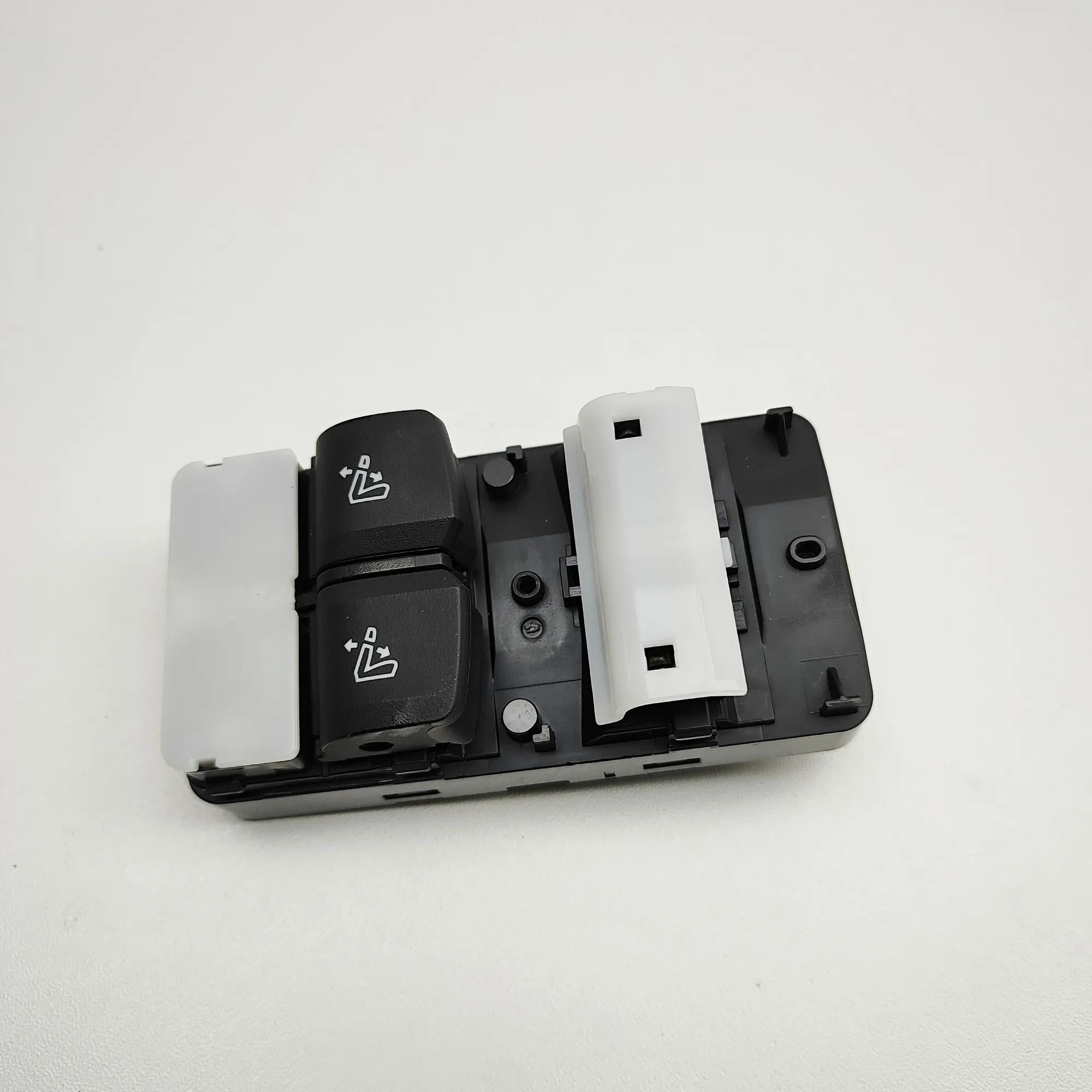 BMW X5 (G05) Button Switch Panel Button Switch Panel — BMW X5 (G05) (2018-...) —...