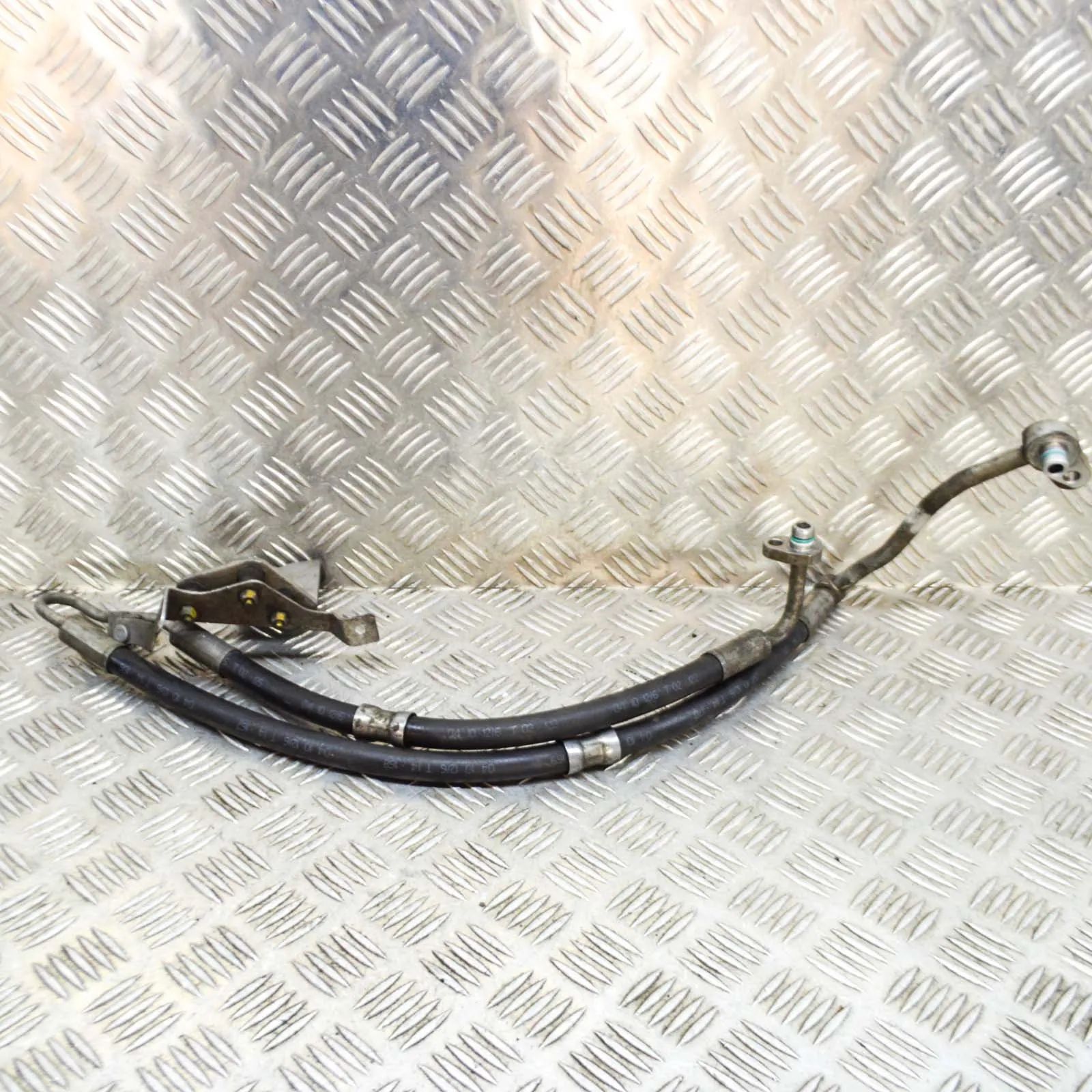 BMW 5 (F10 / F11) Power Steering Hose Pipe Power Steering Hose Pipe — BMW 5 SERIES (F10) (...