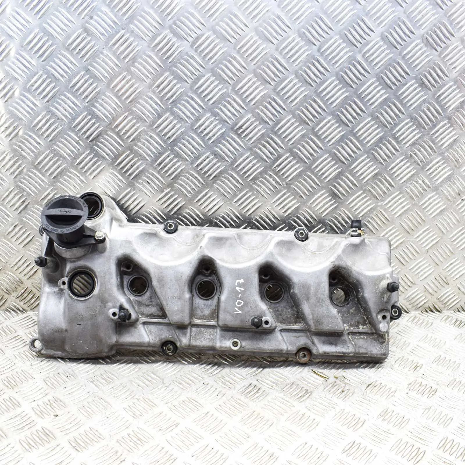 Volvo XC90 Valve Cover — left Valve Cover — left — VOLVO XC90 (I) (2002-2014)...