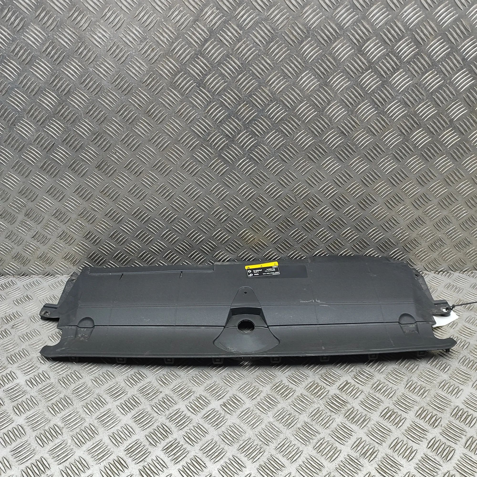 Audi A6 (C8) Slam Panel Frame Plastic Trim Slam Panel Frame Plastic Trim — AUDI A6 (C8 Ava...