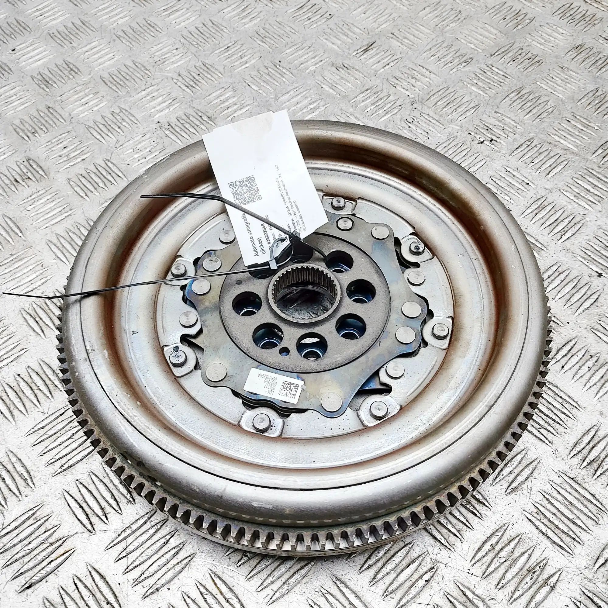 Flywheel Disc Automatic Brand/Model: SKODA SUPERB
Year: 2017
Engine: 2....