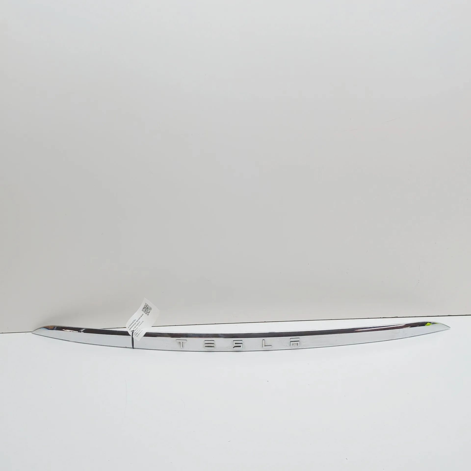 Tesla Model X Tailgate Bootlid Trim Tailgate Bootlid Trim — TESLA MODEL X (2013-......