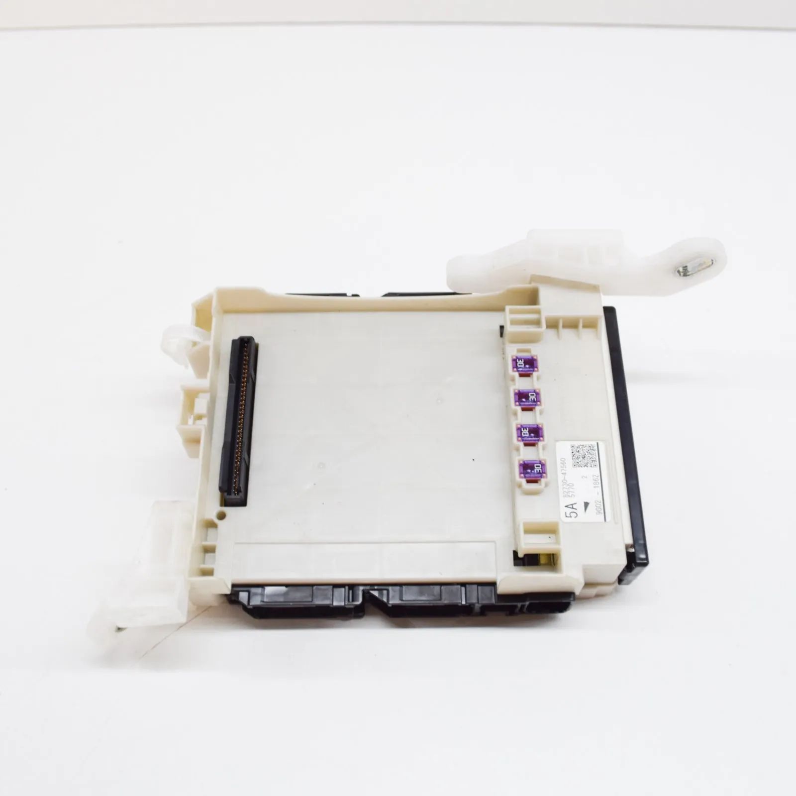 Toyota Prius+ Fuse Box Module Fuse Box Module — TOYOTA PRIUS (_W5_) (2015-......