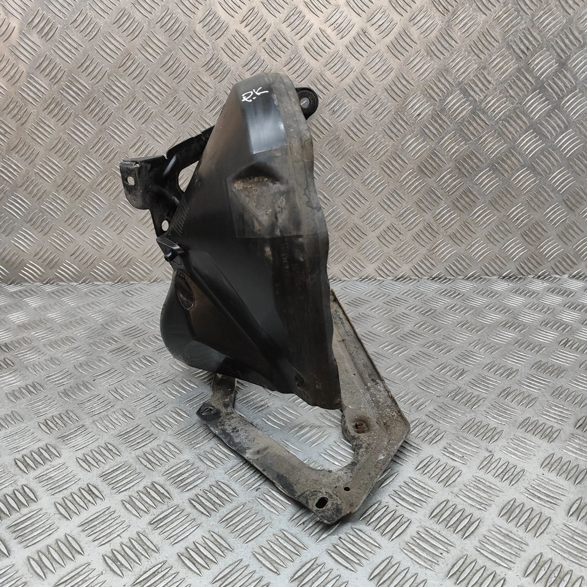 Porsche Boxster (986) Radiator Holder Radiator Holder — PORSCHE BOXSTER (986) (1996-2...