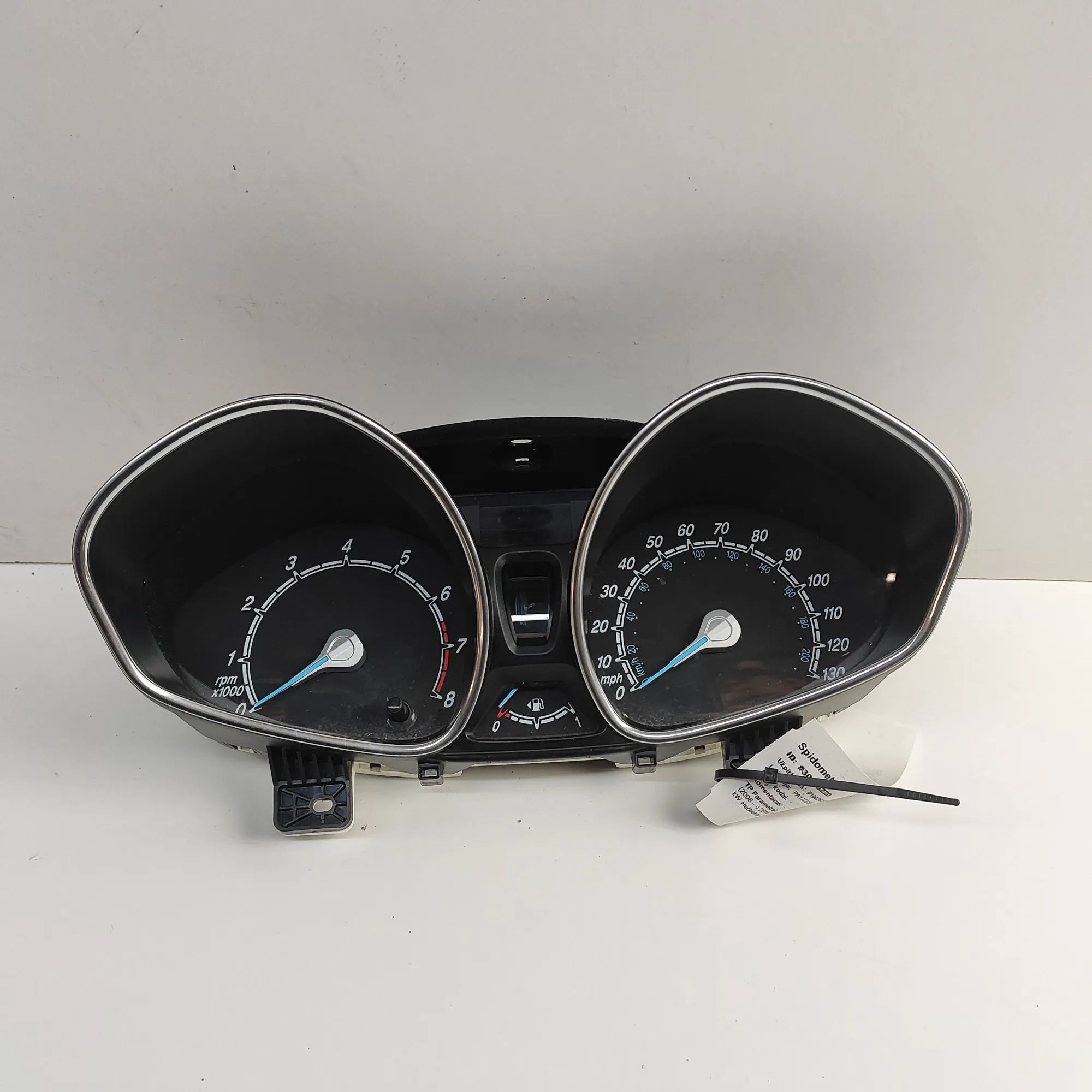 Ford Fiesta Instrument Cluster Speedometer Instrument Cluster Speedometer — FORD FIESTA (V...