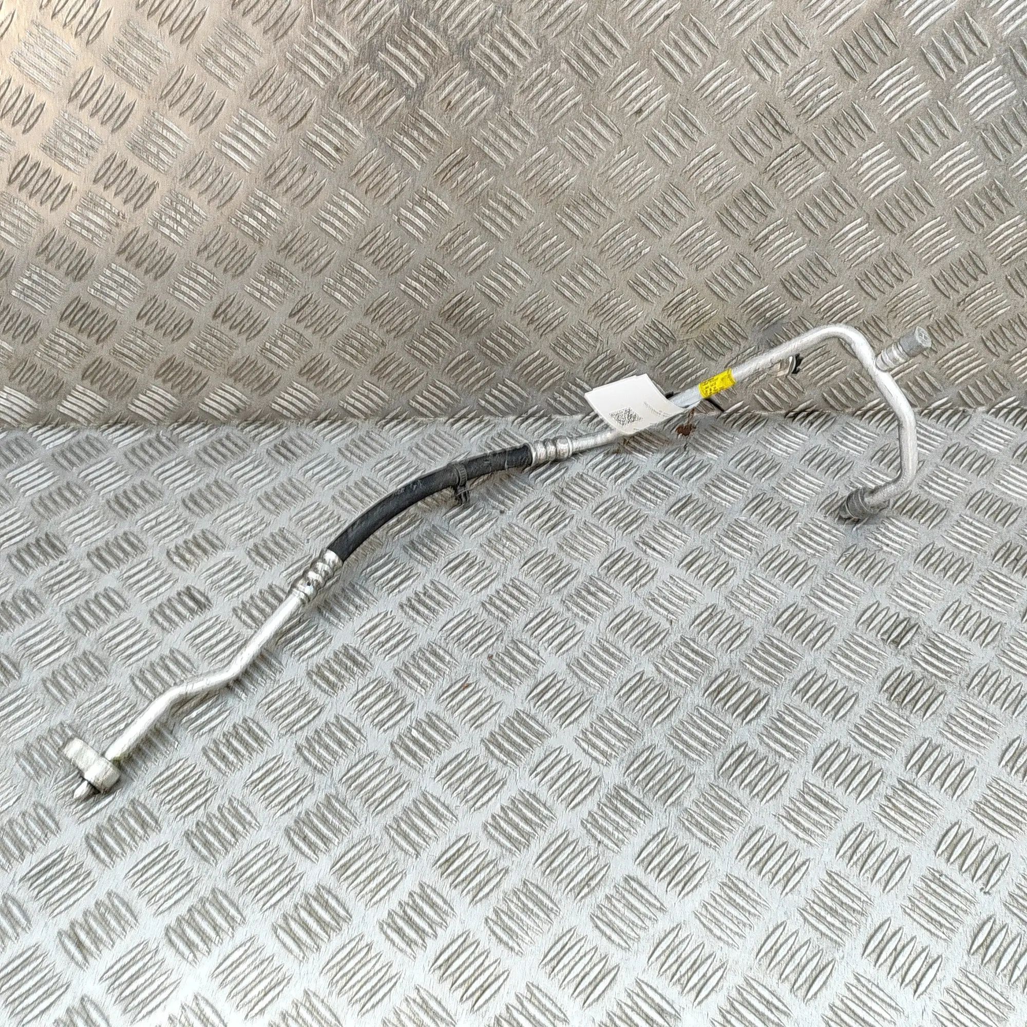Ssangyong Korando A/C Air Con Hose Pipe A/C Air Con Hose Pipe — SSANGYONG KORANDO (C300...