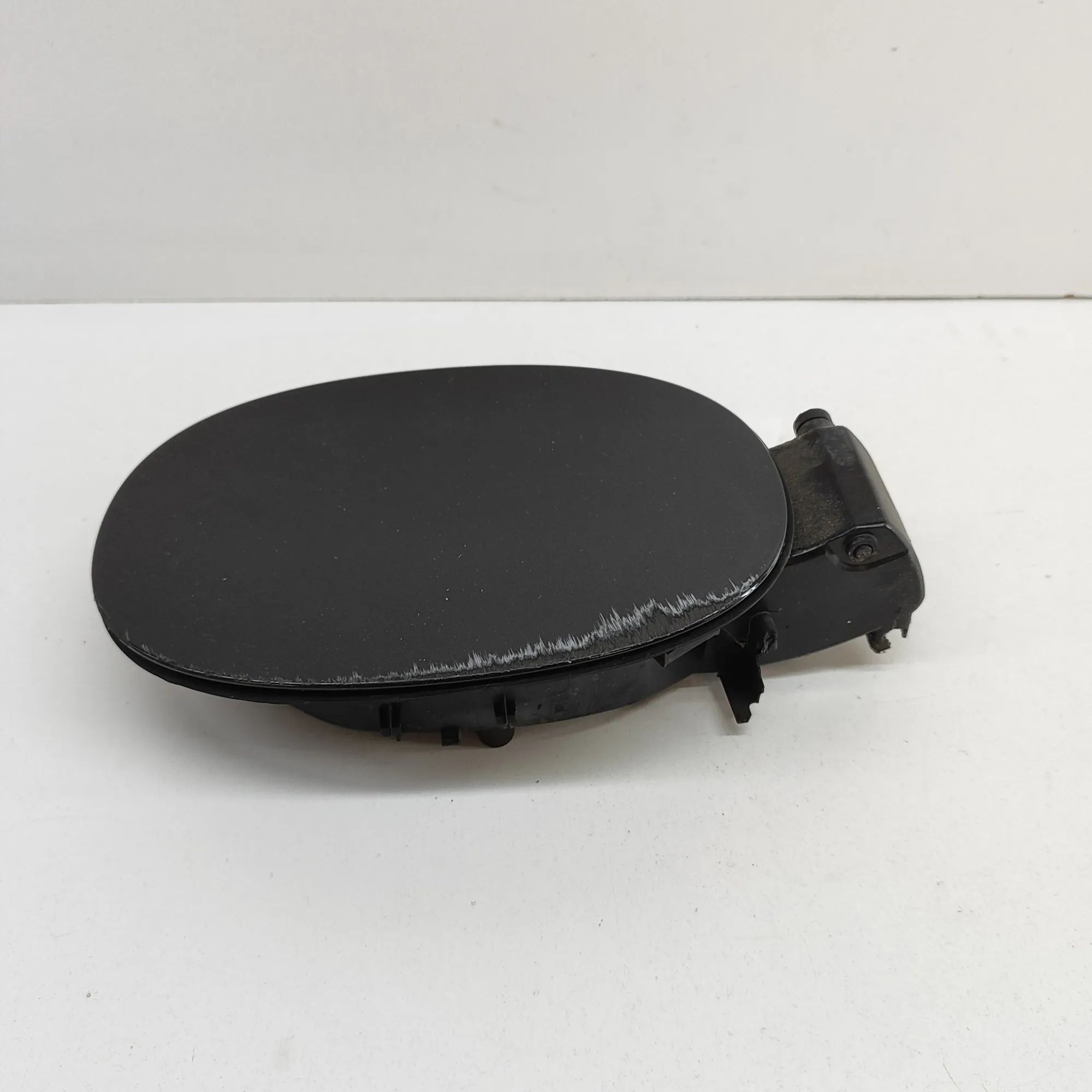 Land Rover Range Rover Velar Fuel Tank Flap Cap Fuel Tank Flap Cap — LAND ROVER RANGE ROVER VEL...