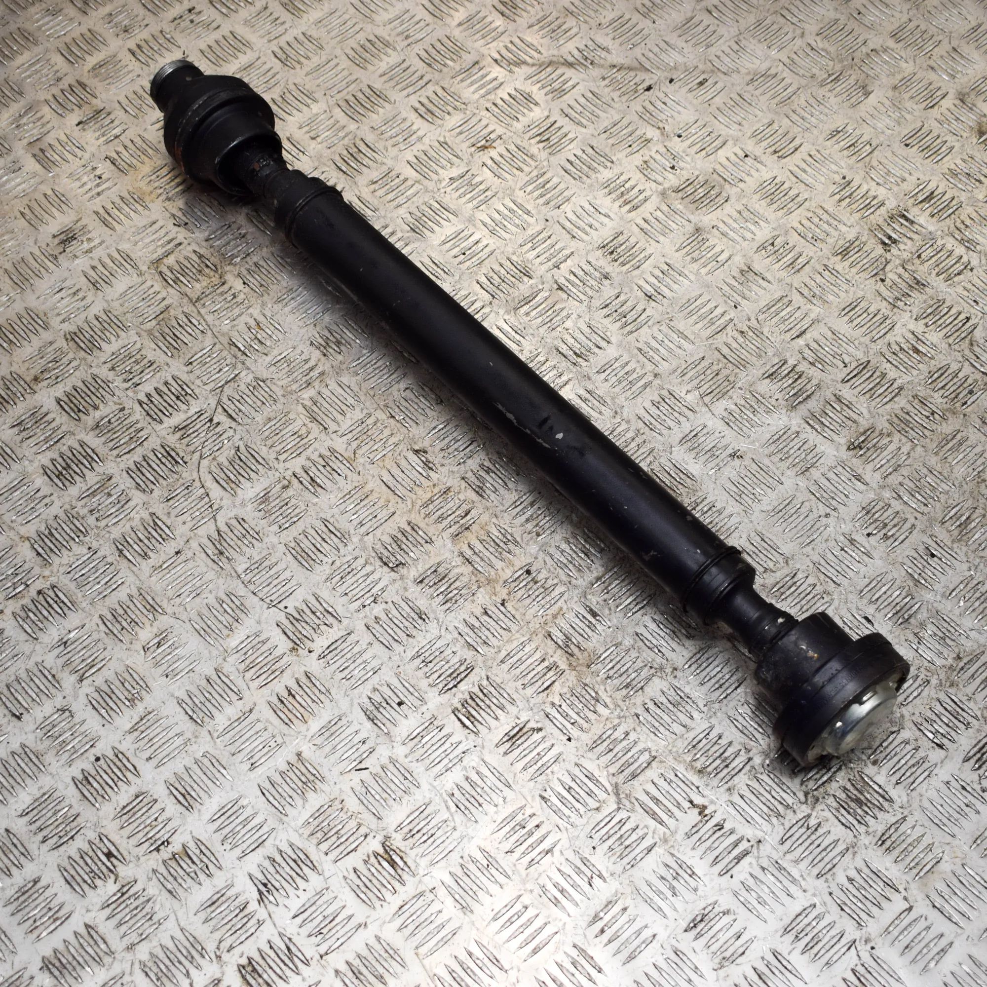 Land Rover Range Rover (L405) Gearbox Short Propshaft Gearbox Short Propshaft — LAND ROVER RANGE ROVE...