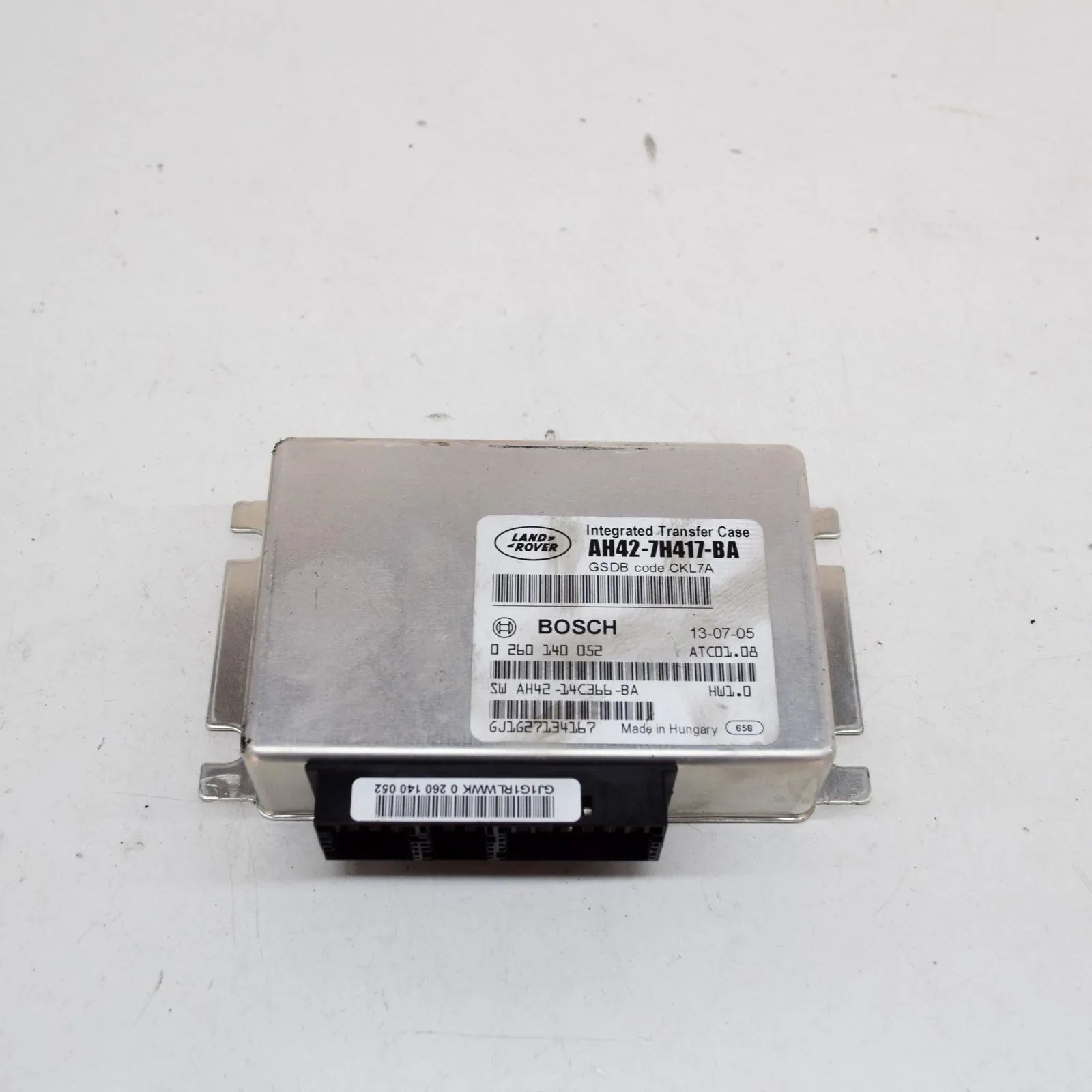 Land Rover Discovery Transfer Case Control Unit Transfer Case Control Unit — LAND ROVER DISCOVE...