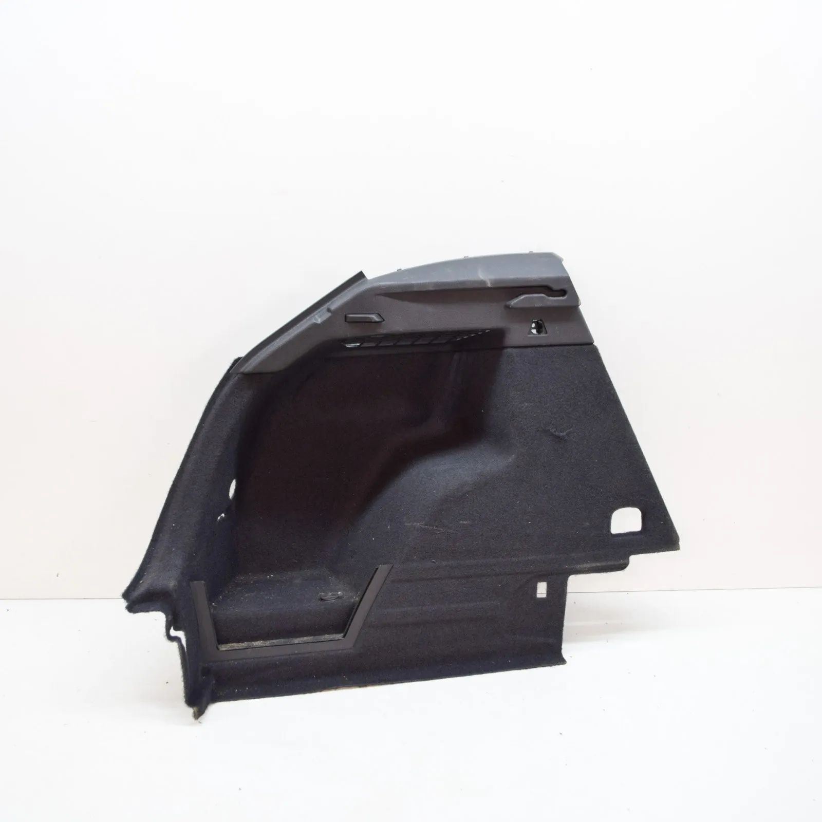 Audi Q3 (F3) Left Side Trunk Trim Left Side Trunk Trim — AUDI Q3 (F3) (2018-...) ...