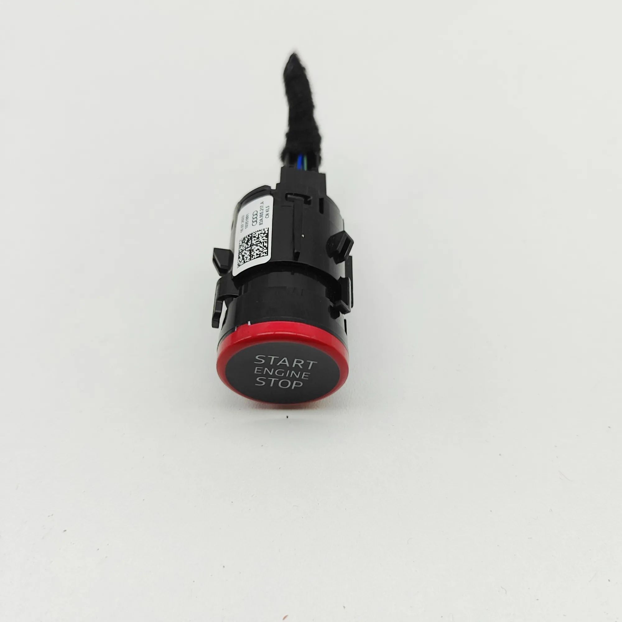 Audi Q3 (F3) Engine start button Engine start button — AUDI Q3 (Sportback F3N) (...