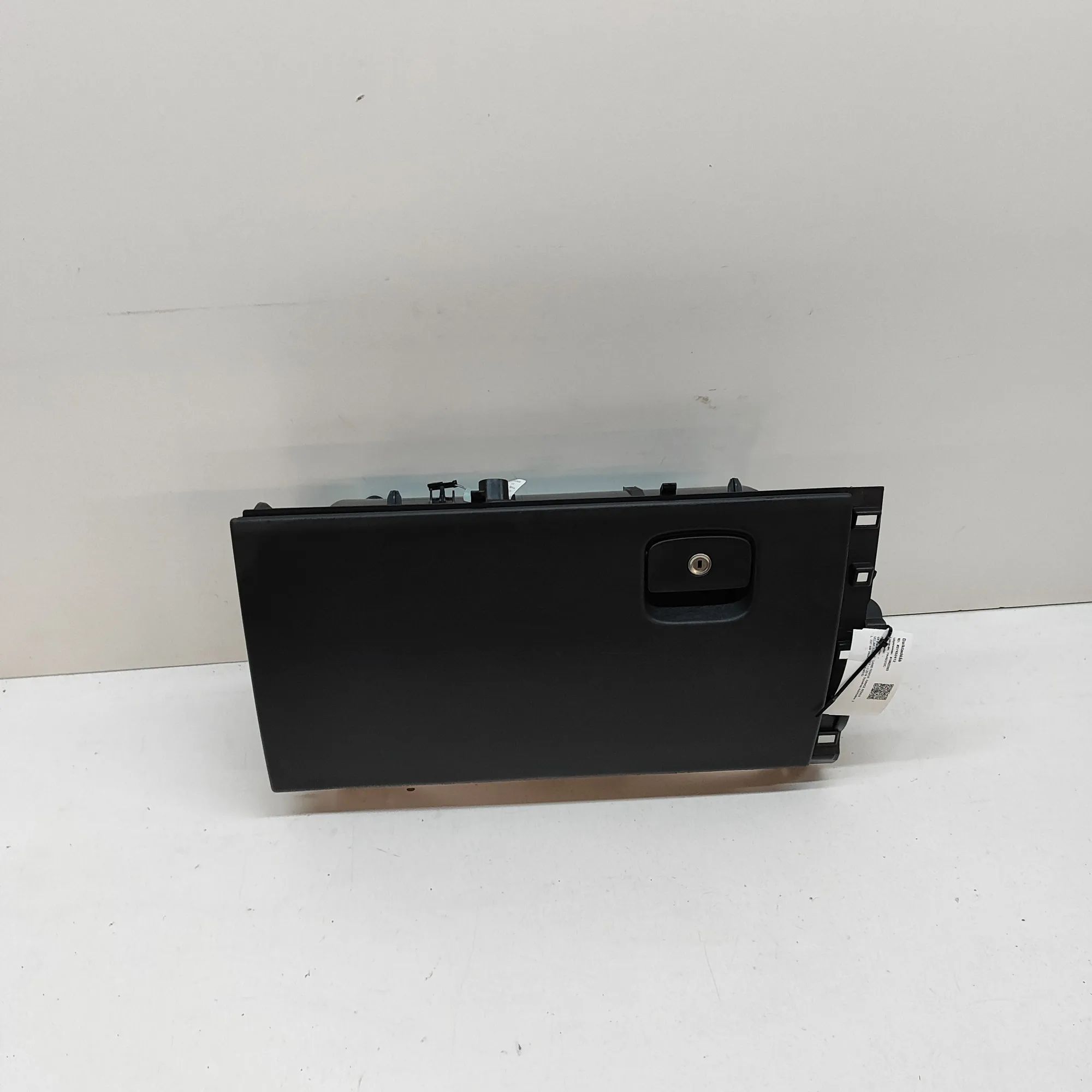 Land Rover Range Rover Velar Glove Compartment Glove compartment — LAND ROVER RANGE ROVER VELA...