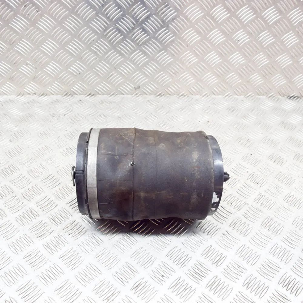 Land Rover Range Rover (L405) Rear Right Air Suspension Spring Bag Rear Right Air Suspension Spring Bag — LAND ROV...