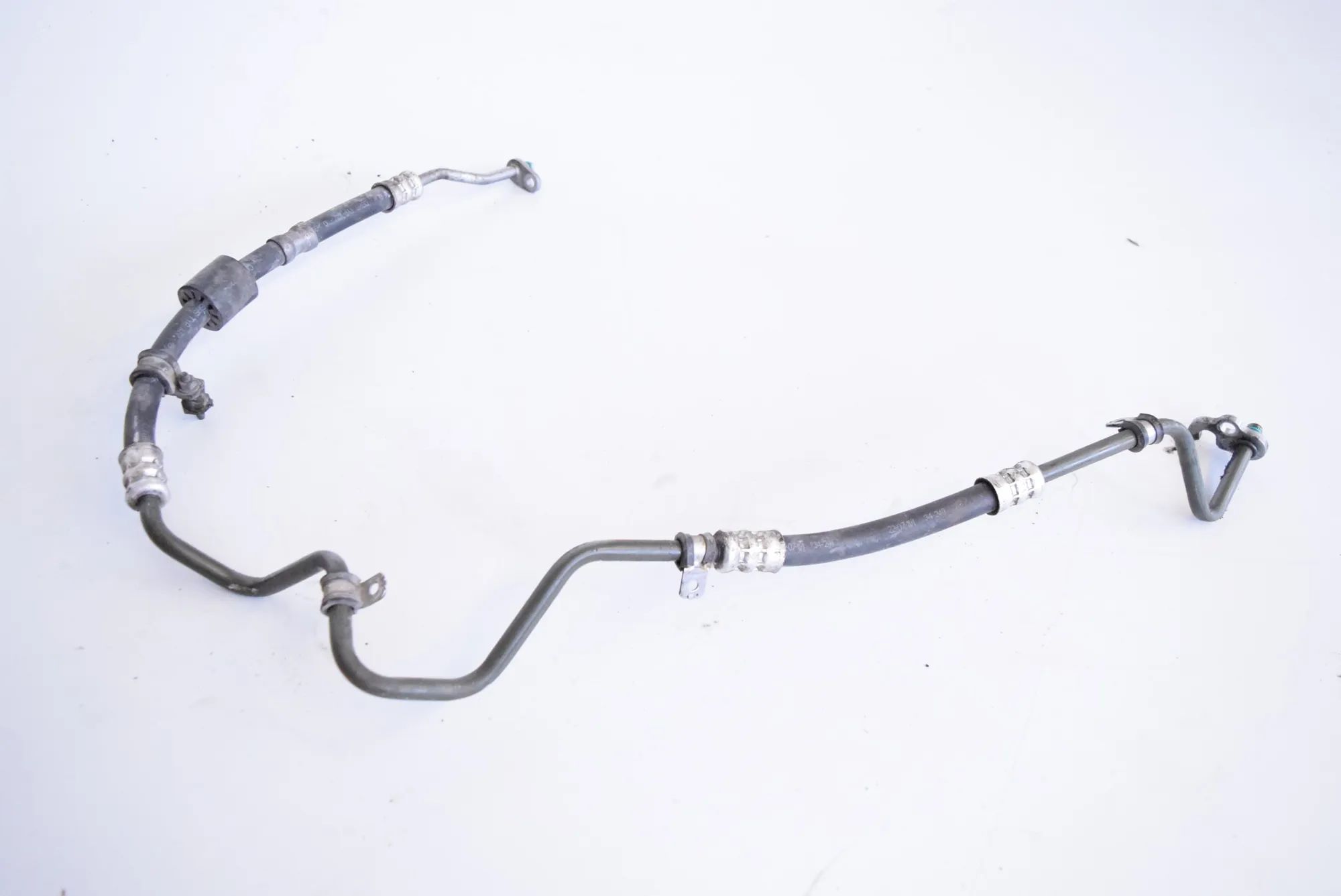 Porsche Panamera Power Steering Hose Pipe Power Steering Hose Pipe — PORSCHE PANAMERA (97...