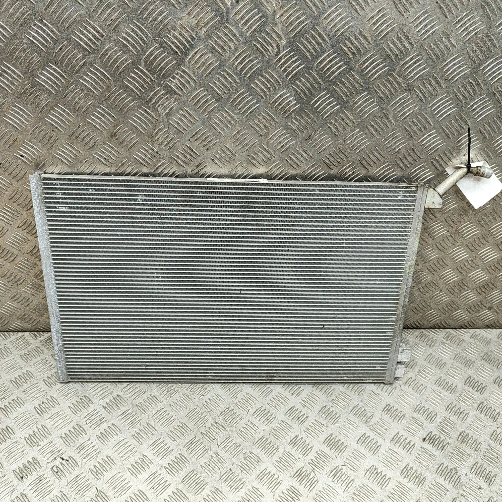 Land Rover Range Rover Velar Intercooler radiator Intercooler radiator — LAND ROVER RANGE ROVER V...