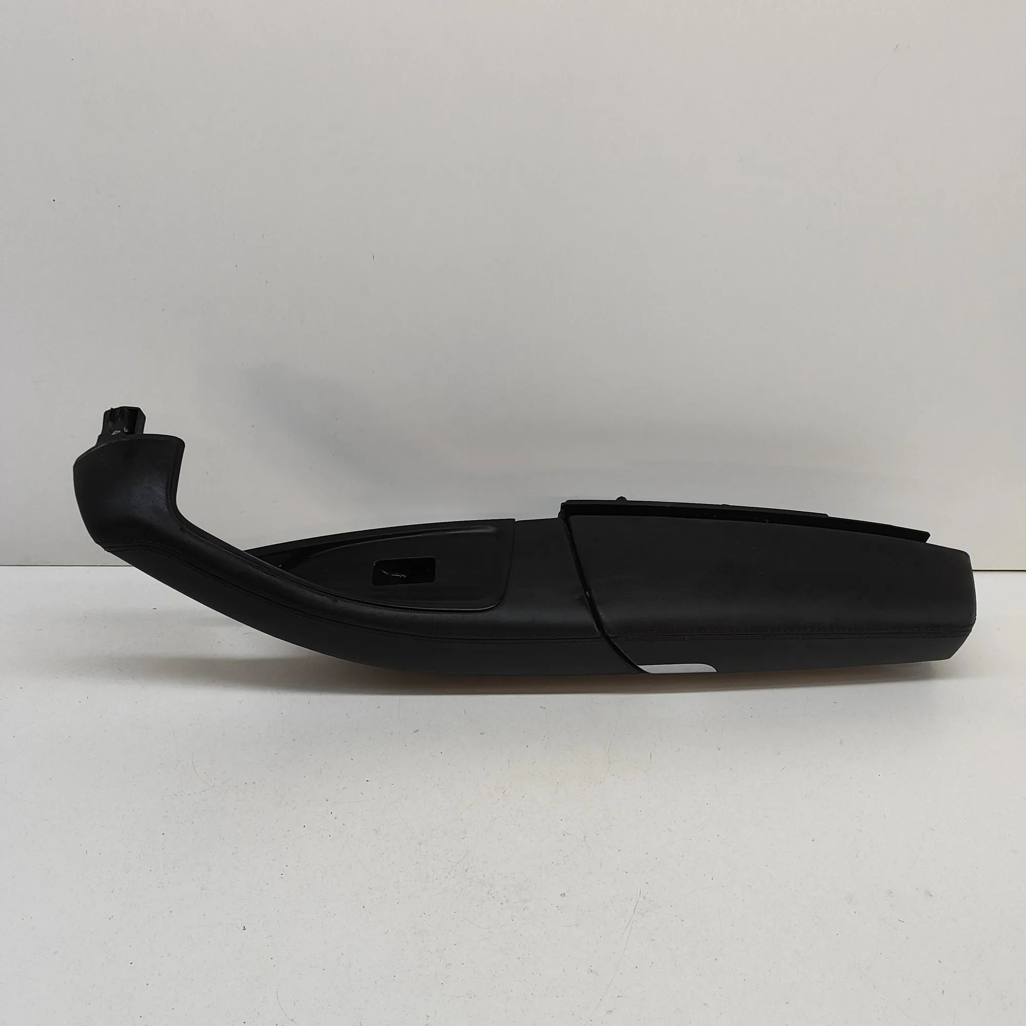 Audi A8 (D4) Other Interior Parts