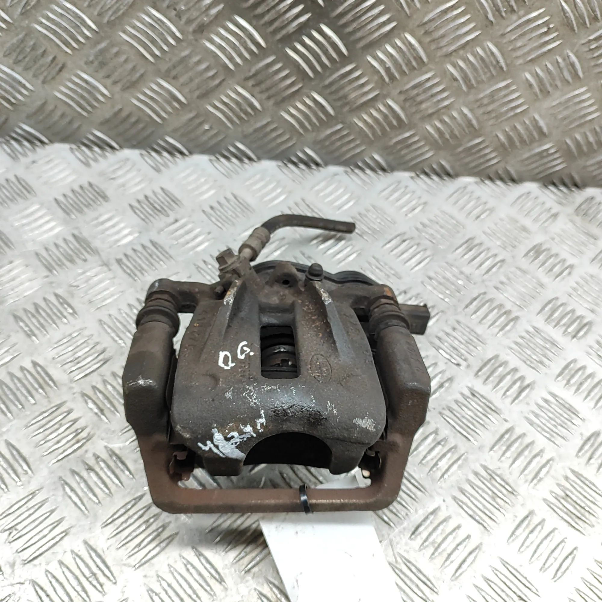 Maserati Ghibli Brake caliper — rear right Brake caliper — rear right — MASERATI GHIBLI (M...