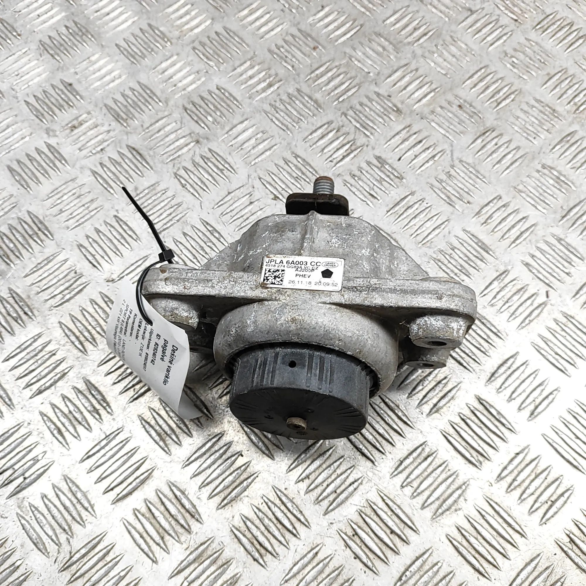 Land Rover Range Rover Sport (L494) Right Side Engine Mount Right Side Engine Mount — LAND ROVER RANGE ROVE...
