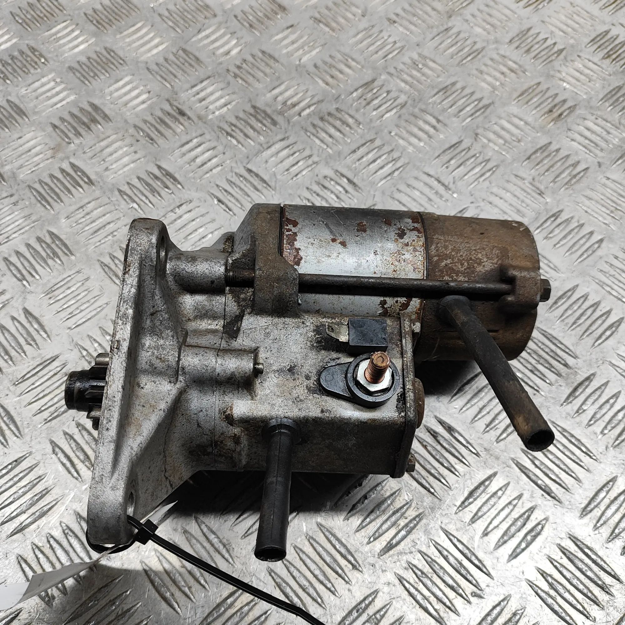 Land Rover Defender Starter Motor Starter motor — LAND ROVER DEFENDER (L315) (198...