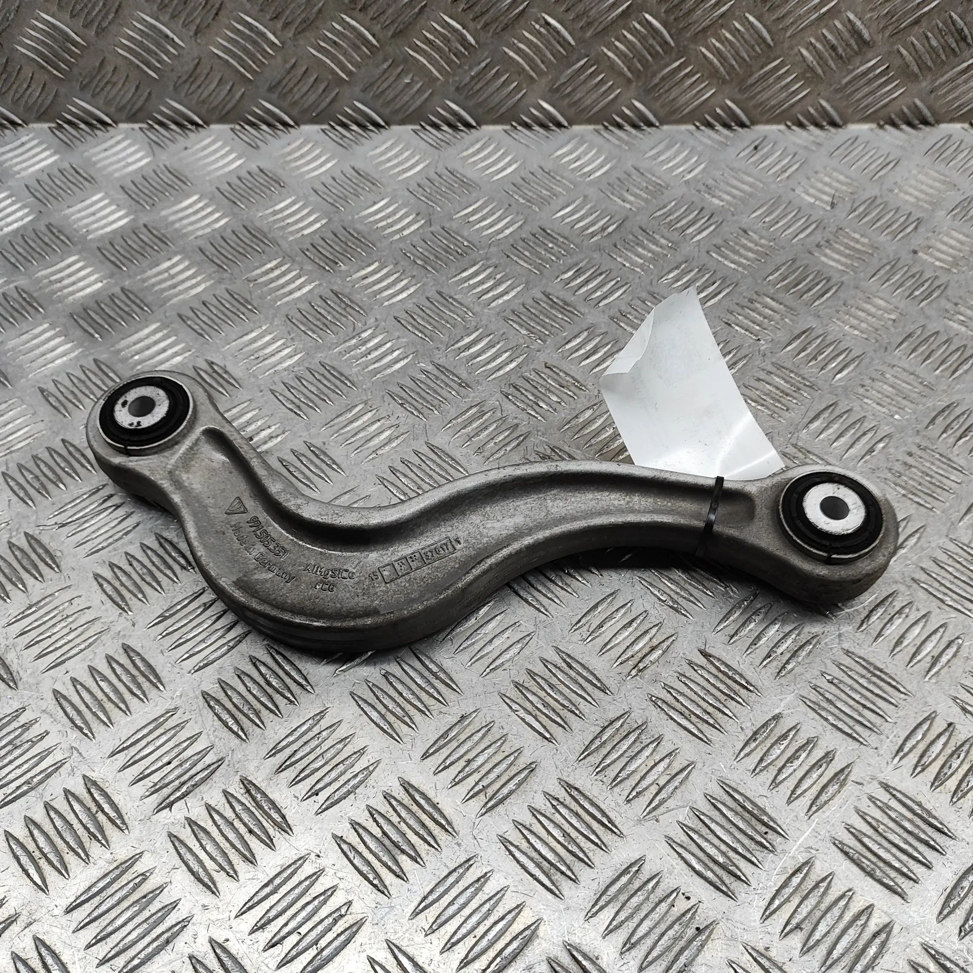 Porsche Panamera Control arm — rear left Control arm — rear left — PORSCHE PANAMERA (971...