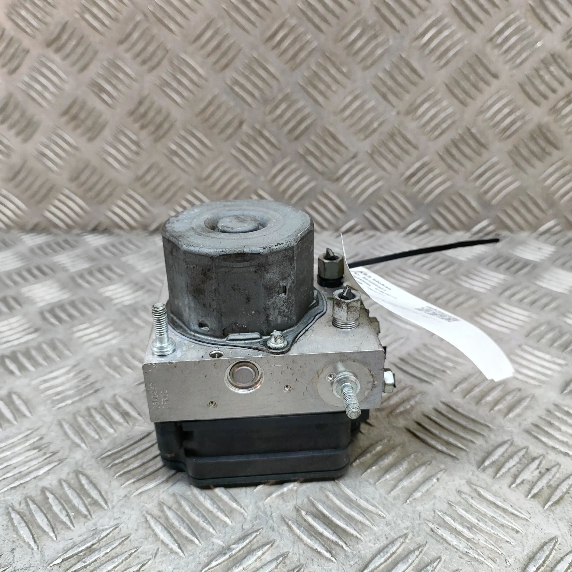 Nissan Qashqai (J11) АБС Гидронасос  ABS Pump — NISSAN QASHQAI (II J11, J11_) (2013-...