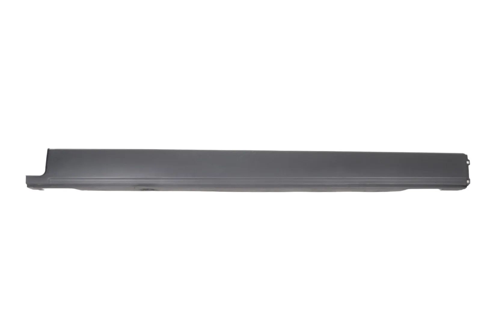 Land Rover Range Rover (L405) Left Side Plastic Sideskirt Cover Left Side Plastic Sideskirt Cover — LAND ROVER ...
