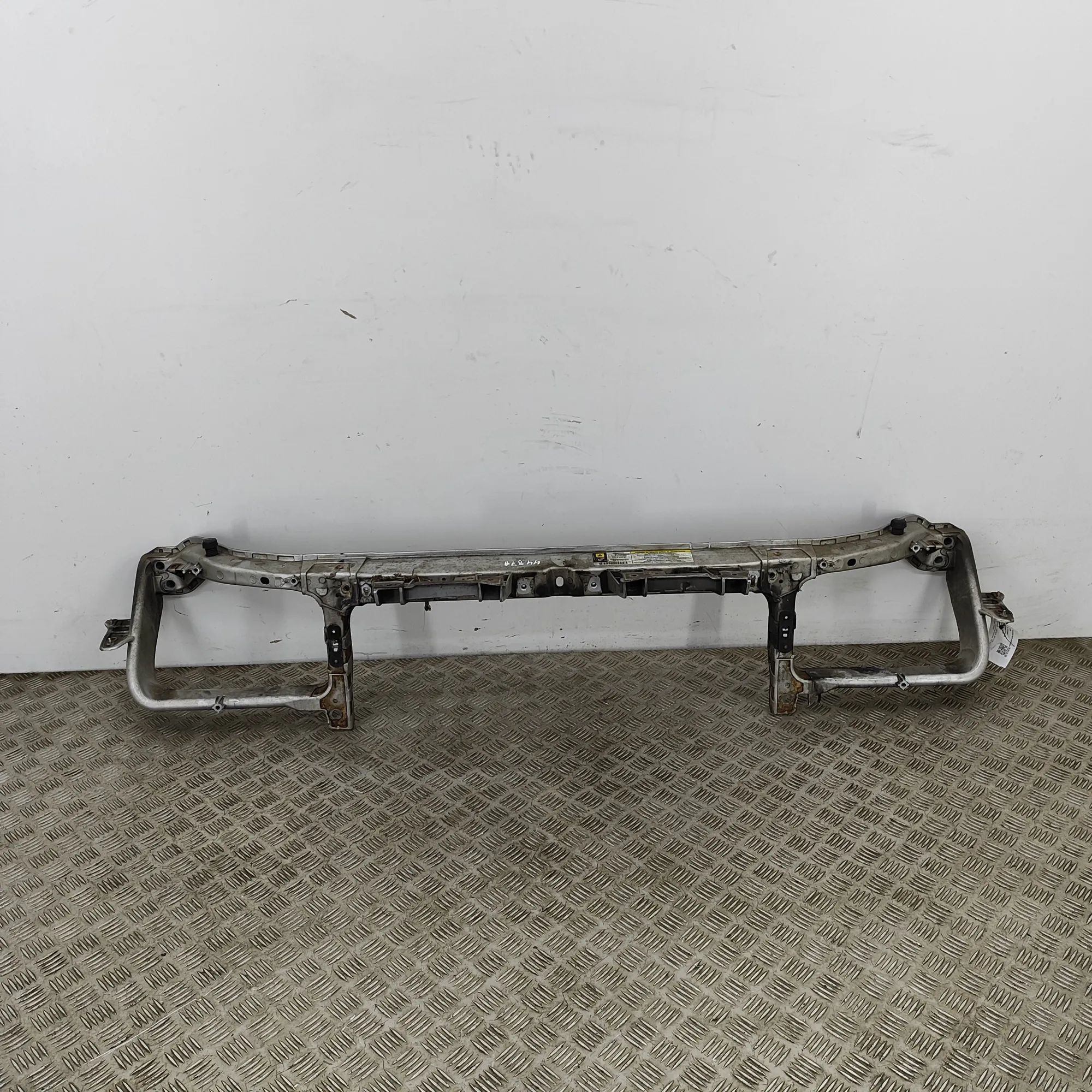 Chrysler 300C Slam Panel Frame Upper Part Slam Panel Frame Upper Part — CHRYSLER 300 (C L...